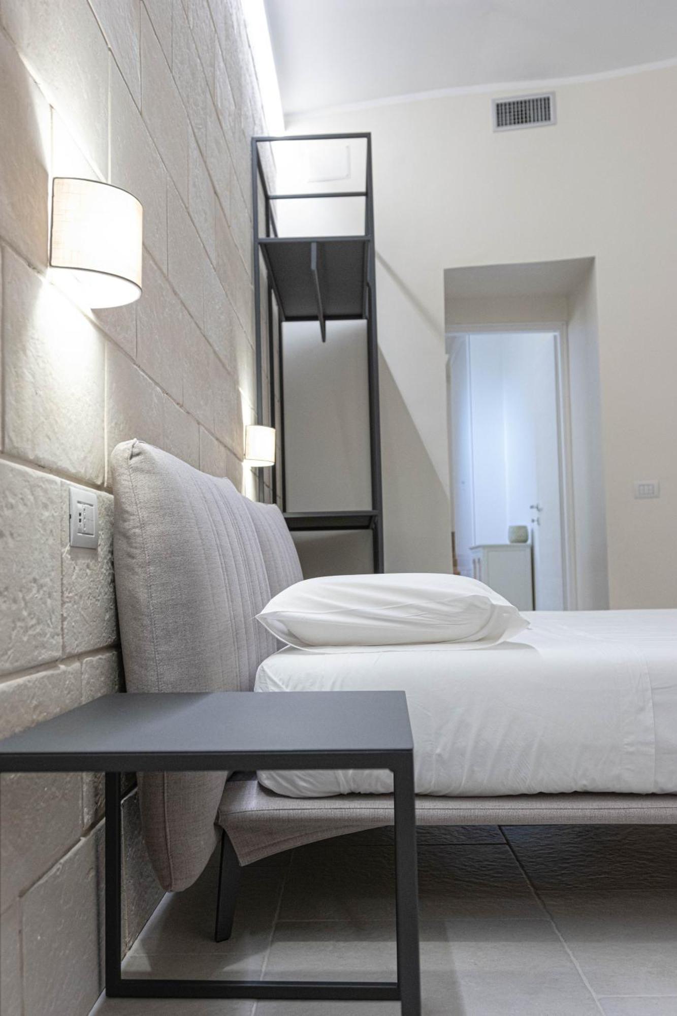 Oronti Accommodations Lecce Dış mekan fotoğraf