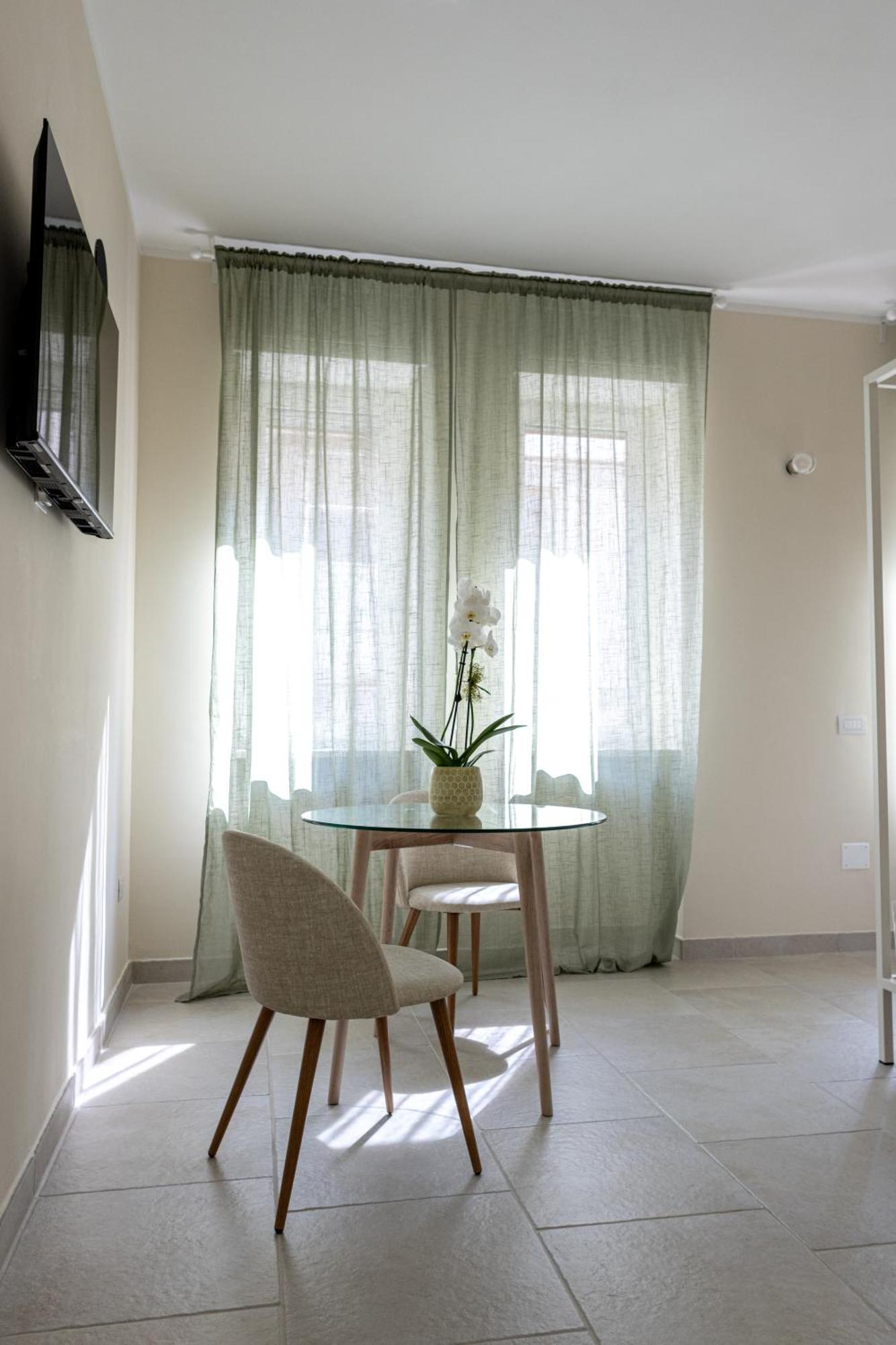 Oronti Accommodations Lecce Dış mekan fotoğraf